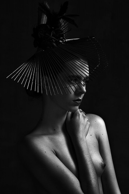 Nude-staged Photography 