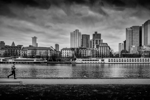 Monochrome