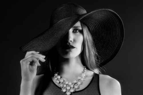  Woman with Hat