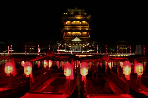  Night time, Taierzhuang City, China