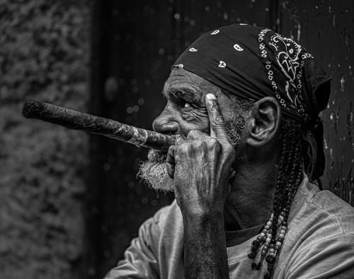 Smoking elder