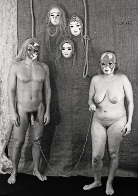 Nude/staged photography