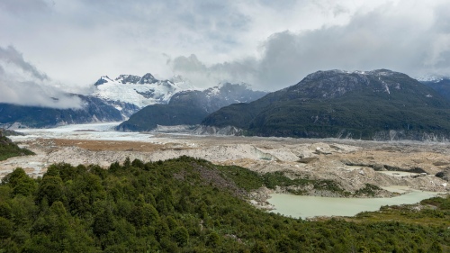  Exploradores Glacier