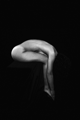 Nude002