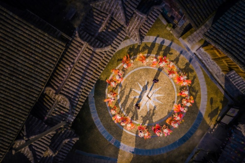 Round dance