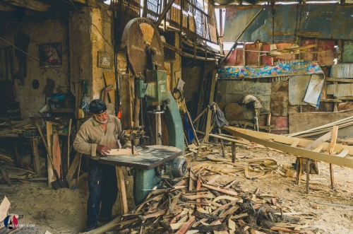 work and shop