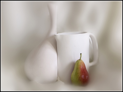 WHITE HARMONY