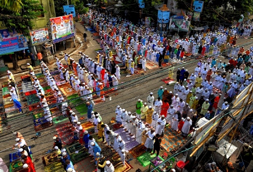 Prayer in City