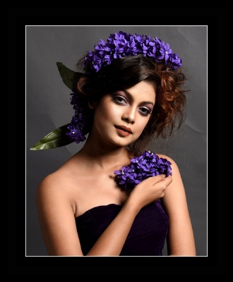 Violet Q 12