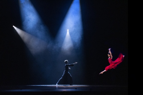 Grand pas de deux