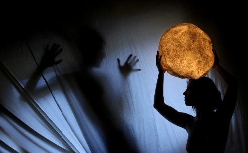 Light shifts the Shadow