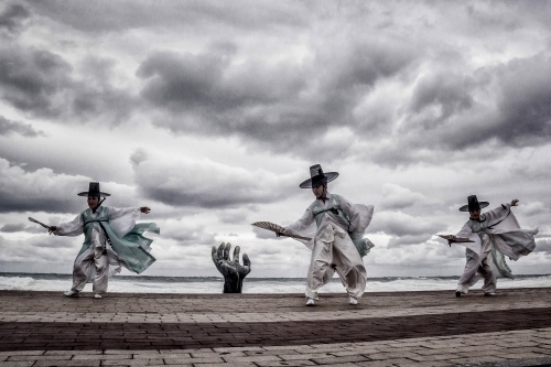 Korean dance