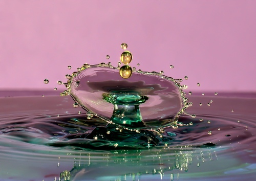 Golden Waterdroplets