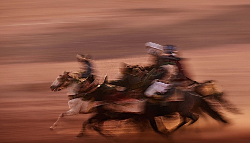 equestrian racing
