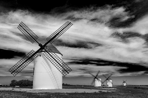 MOLINOS