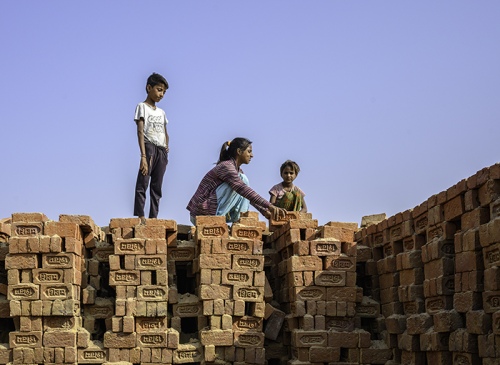 Brick kids