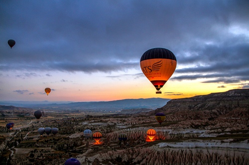 Fire balloons