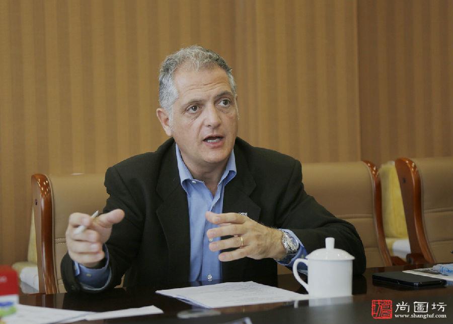 The vice president Calosi Claudio was  speaking